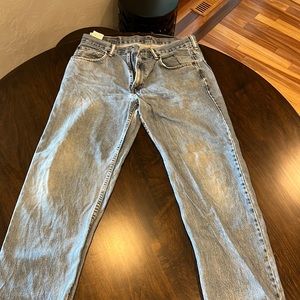 Men’s 34x32 Levi’s Jeans.